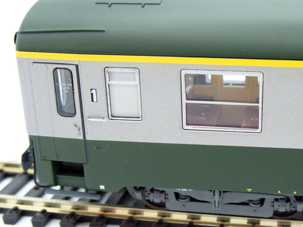 REE voitures UIC couchettes série 7 - Trains Ouest