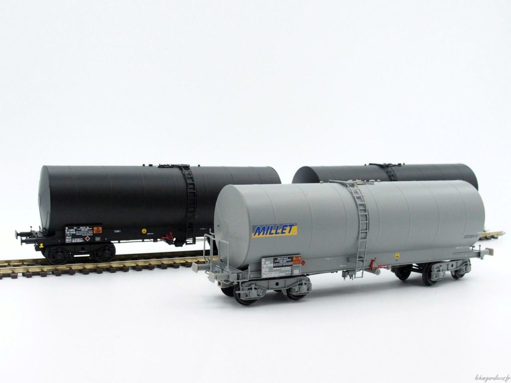 Coffret 2 wagons couverts OCEM19 REE-WB689 - UTM Modélisme Ferroviaire
