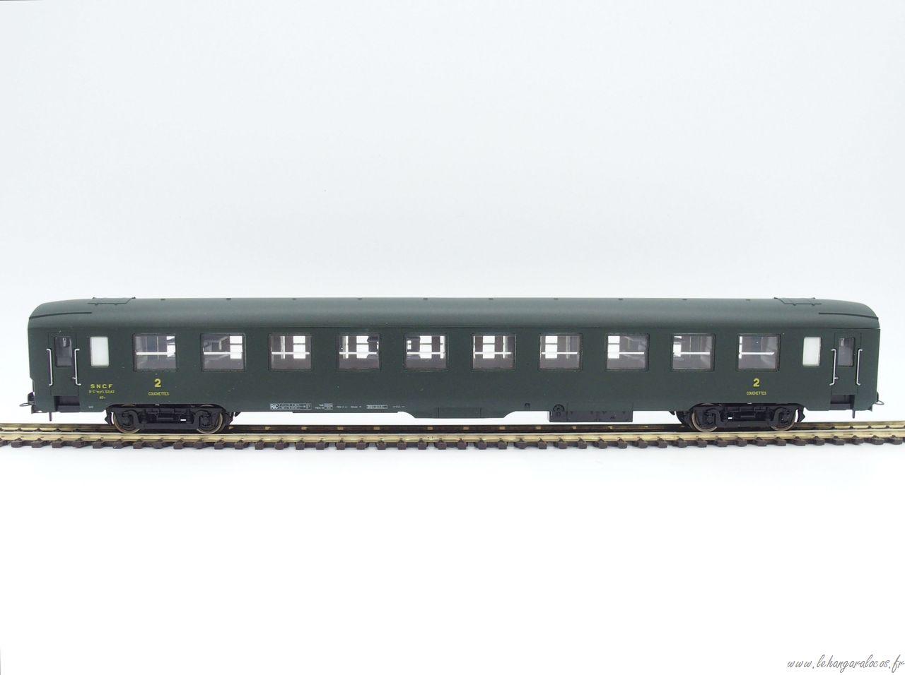 Arnold HN4384 Voiture voyageurs DEV AO, B10c10, échelle N