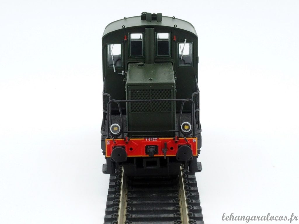 EPM locotracteur Y6400 vert E 12-33-01 NEUF et RARE EPM locotracteur Y6400 vert E 12-33-01 NEUF et RARE